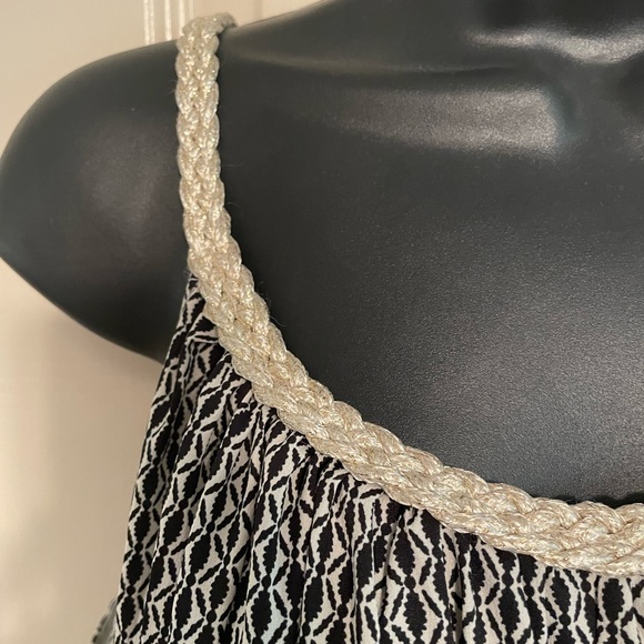 Sun Dress - Picture 2 of 4